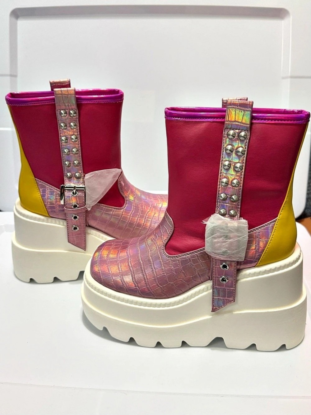 Cape Robbin Esska Chunky Platform Stud Buckle Multi Ankle Boots Ankle Boots Pink